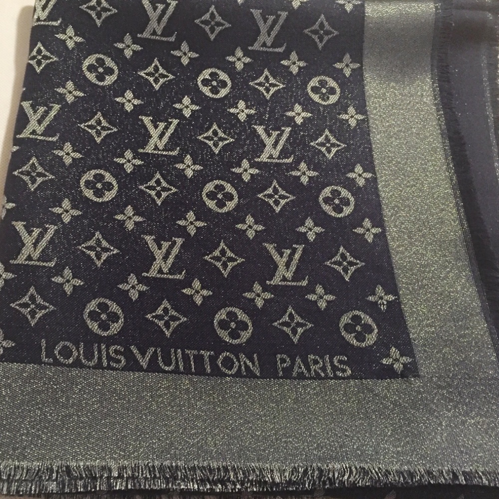 LV Reversible Monogram Navy Blue Shine Shaw